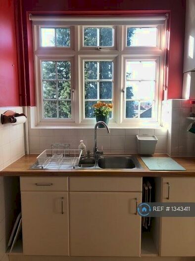 2 Bedroom Flat To Rent In Kings Drive, London, HA9