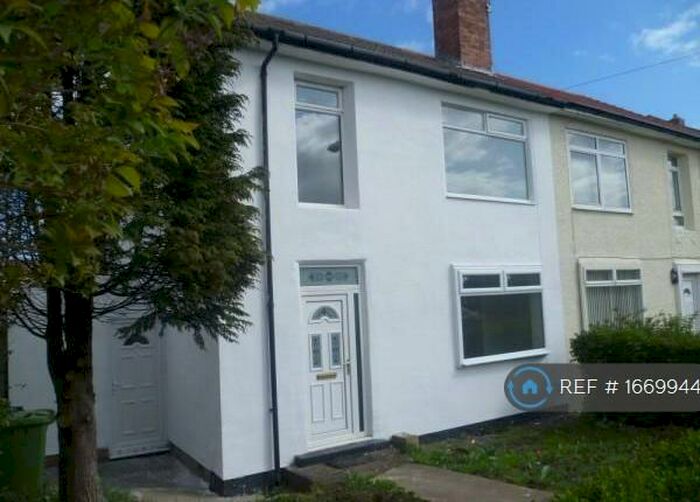 3 Bedroom Semi-Detached House To Rent In Chirton Grove, South Shields, NE34