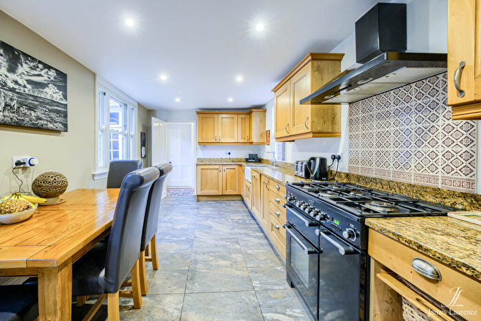 5 Bedroom Detached House For Sale In Clarence Road, Moseley, B13