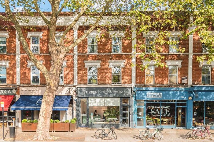 1 Bedroom Flat To Rent In Chiswick High Road, Chiswick, W4