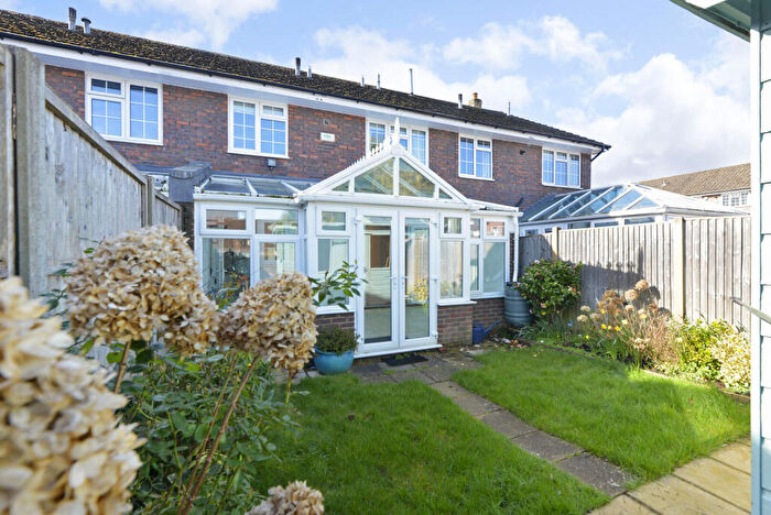 3 Bedroom Terraced House For Sale In Ockfields, Milford, Godalming, GU8
