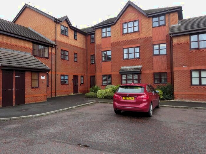 2 Bedroom Apartment For Sale In Kittiwake Close, Thornton-Cleveleys, Lancashire, FY5