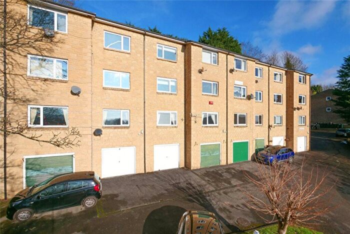 2 Bedroom Flat For Sale In Fairview Court, Baildon, Shipley, West Yorkshire, BD17