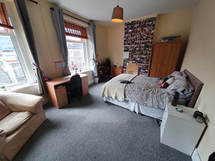 5 Bedroom House To Rent In Miskin Street, Cathays, Cardiff, CF24