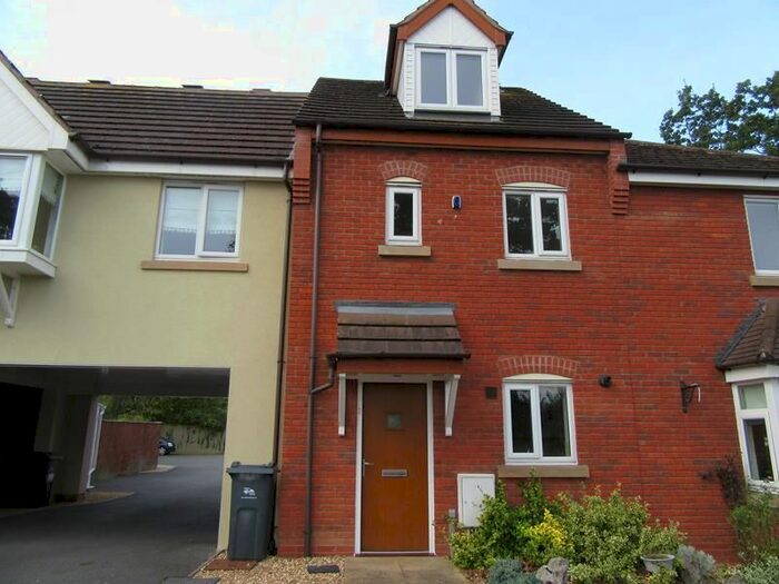 3 Bedroom Town House To Rent In Mayfield Grove, Malvern, Worcestershire, WR14
