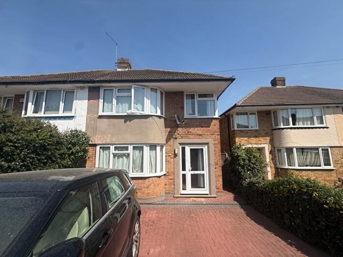 3 Bedroom Semi-Detached House To Rent In Northumberland Avenue, Rainham, ME8