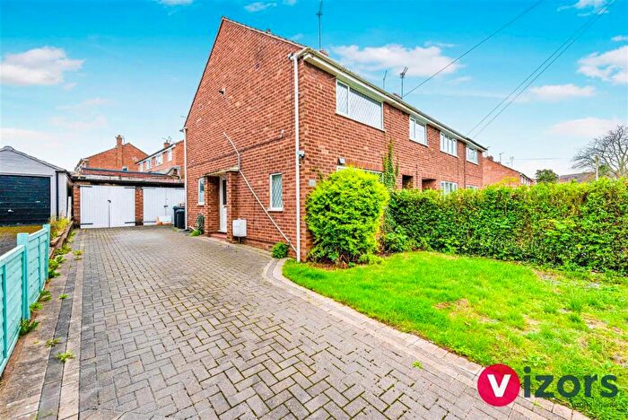 2 Bedroom End Of Terrace House For Sale In Harport Road, Greenlands, Redditch, B98