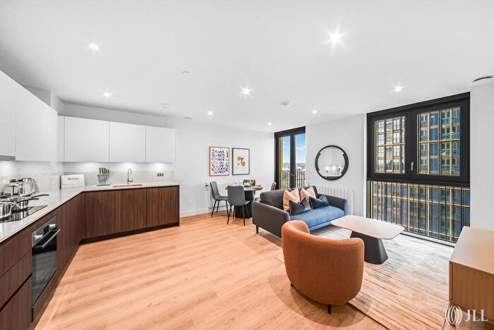 1 Bedroom Apartment To Rent In Affinity View London, E15