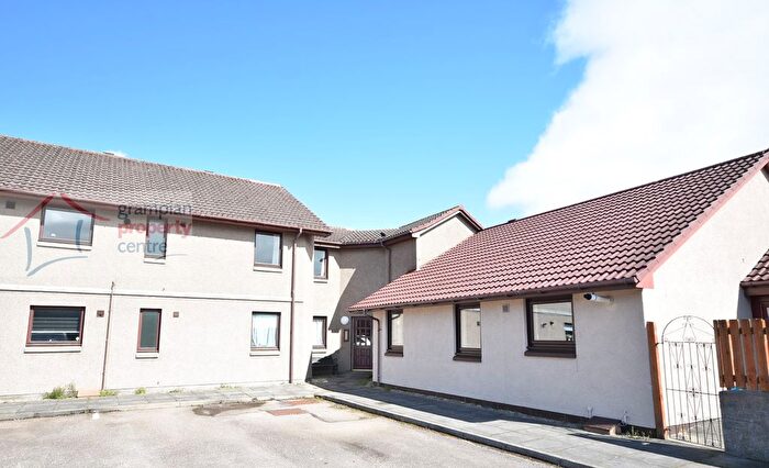 2 Bedroom Flat For Sale In Lesmurdie Court, Elgin, IV30