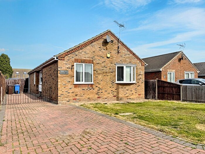 3 Bedroom Detached Bungalow For Sale In Warden View Gardens, Leysdown, ME12