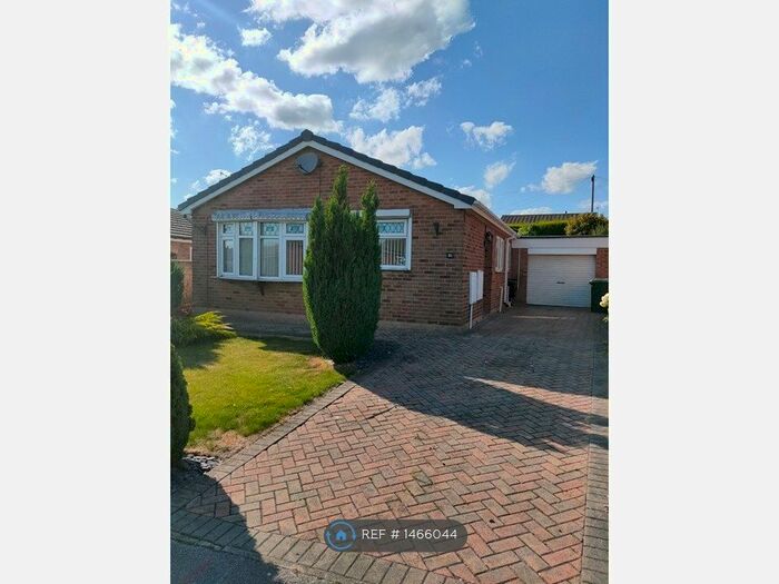 2 Bedroom Bungalow To Rent In Holyrood Rise, Rotherham, S66
