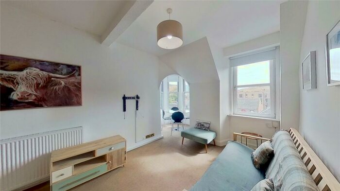 1 Bedroom Flat To Rent In Earlston Place, Meadowbank, Edinburgh, EH7