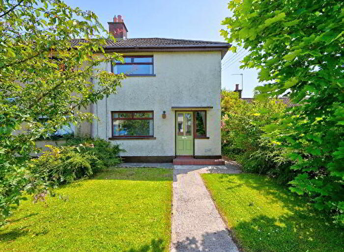 3 Bedroom Semi-Detached House For Sale In Castlevue Park, Moira, BT67