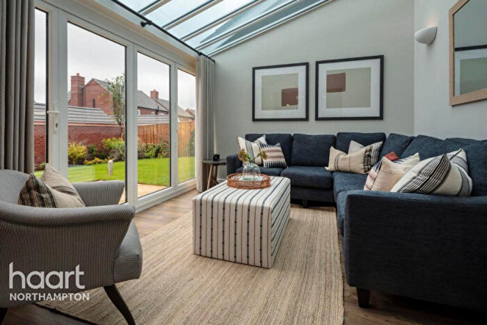 4 Bedroom Detached House For Sale In The Wimborne, Hunsbury Park, Northampton, NN5