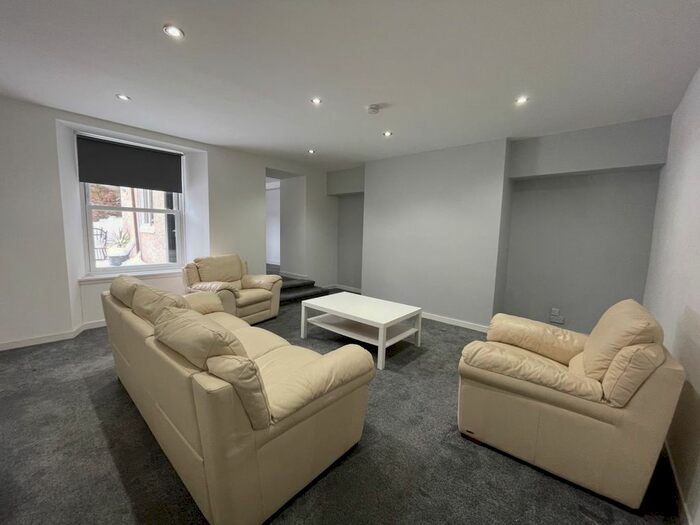 2 Bedroom Flat To Rent In Windsor Street, Dundee, DD2