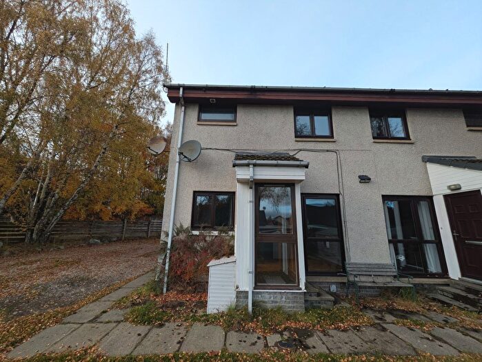 1 Bedroom Maisonette For Sale In Lockhart Place, Aviemore, PH22