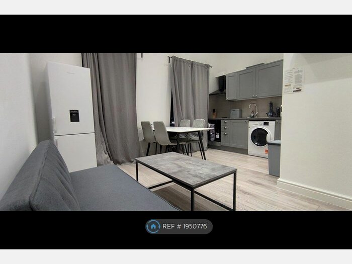 1 Bedroom Flat To Rent In The Broadway, London, W5