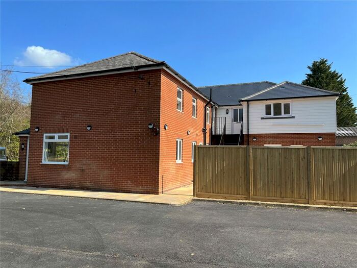 1 Bedroom Flat For Sale In Flat, Neva House, Piltdown, Uckfield, East Sussex, TN22