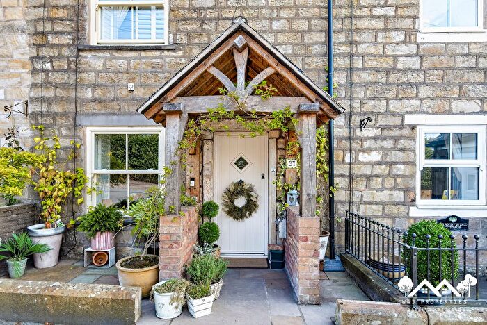 2 Bedroom Cottage For Sale In Mellor Lane, Mellor, Blackburn, BB2