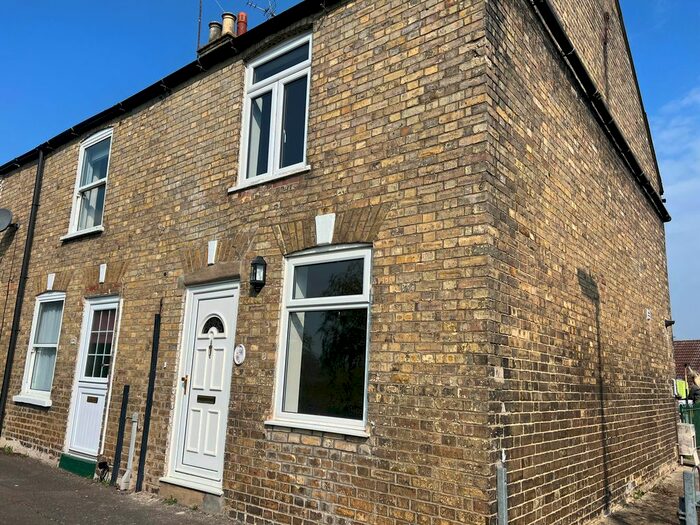 2 Bedroom Property To Rent In West End, March, PE15