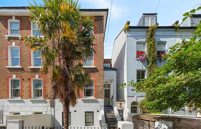 1 Bedroom Flat To Rent In Regina Road, London, N4