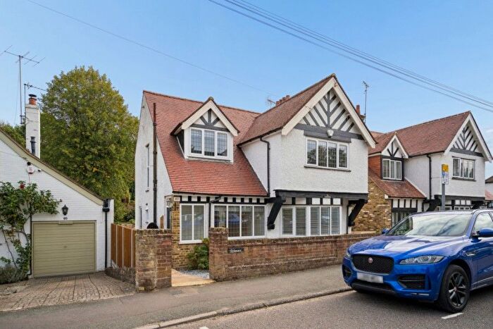 4 Bedroom Detached House To Rent In Lower Road, Chorleywood, WD3