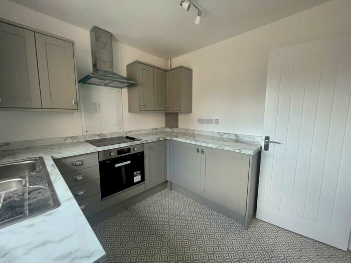 2 Bedroom Flat To Rent In Guernsey House, Chester, CH2