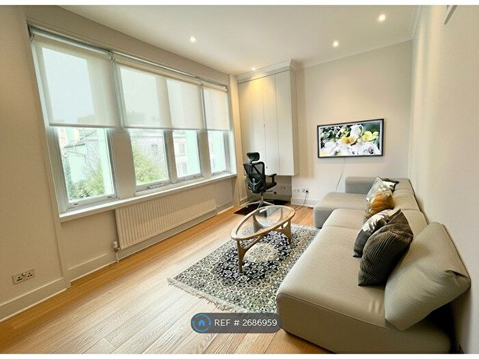 1 Bedroom Flat To Rent In Hampstead Hill Gardens, London, NW3