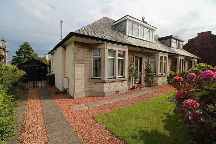 3 Bedroom Semi-Detached Bungalow To Rent In Eldon Street, Greenock, PA16