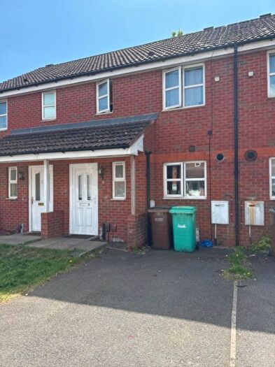 3 Bedroom Town House To Rent In Campbell Close, Aspley. Nottingham, NG8