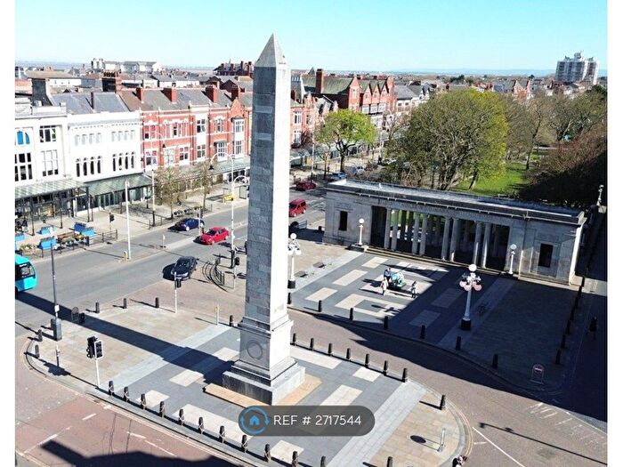 3 Bedroom Flat To Rent In Lord Street, Southport, PR8