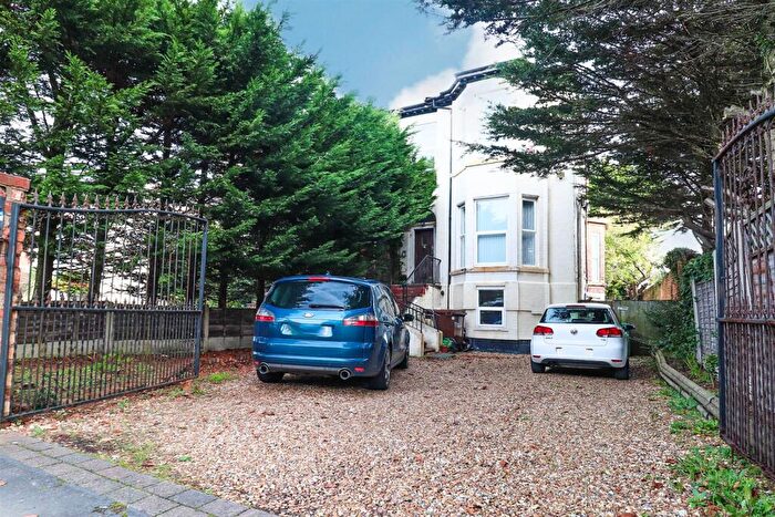 2 Bedroom Flat To Rent In Portland Street, Southport, PR8