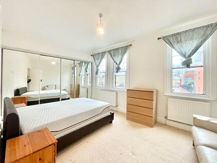 3 Bedroom House To Rent In Wise Road Stratford, E15