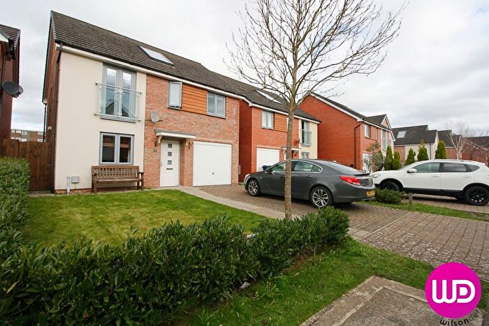 4 Bedroom Detached House For Sale In Winshields Way, Throckley, Newcastle Upon Tyne, Tyne Amp; Wear, NE15
