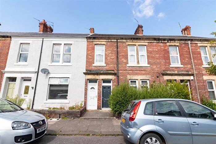 2 Bedroom Flat For Sale In Eighth Avenue, Newcastle Upon Tyne, NE6