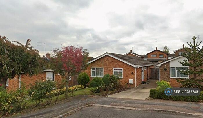 3 Bedroom Bungalow To Rent In Brooksdale Close, Kettering, NN16
