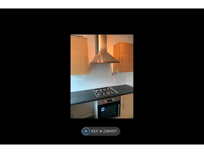 3 Bedroom Bungalow To Rent In Sycamore Drive, Wolverhampton, WV3