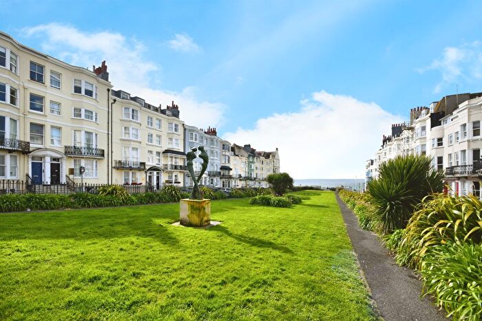 1 Bedroom Flat To Rent In Devonshire Place, Brighton, BN2