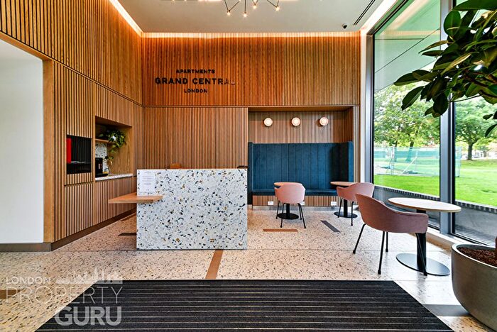 1 Bedroom Flat To Rent In Brill Place, London, NW1