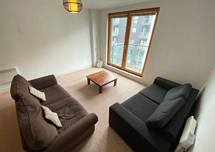 1 Bedroom Flat To Rent In Cypress Place, New Century Park, Manchester, M4