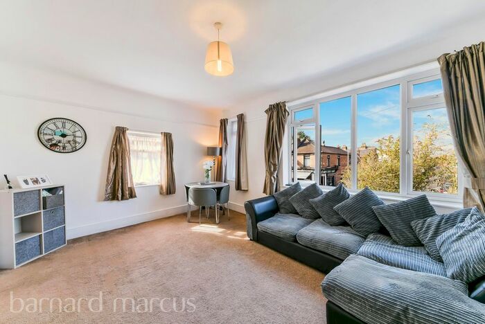 1 Bedroom Flat To Rent In Elm Road, New Malden, KT3