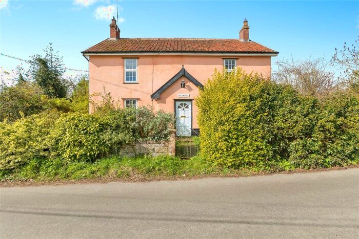 5 Bedroom Cottage For Sale In Fen Street, Rockland All Saints, Attleborough, Norfolk, NR17