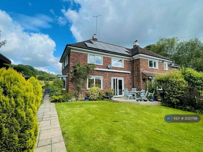 3 Bedroom Semi-Detached House To Rent In Shellbrook Cottages, Ardingly, Haywards Heath, RH17