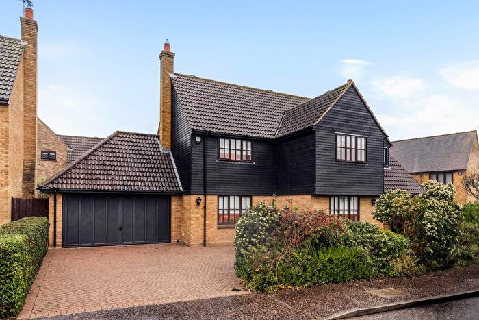 4 Bedroom Detached House For Sale In High Meadow, Dunmow, CM6