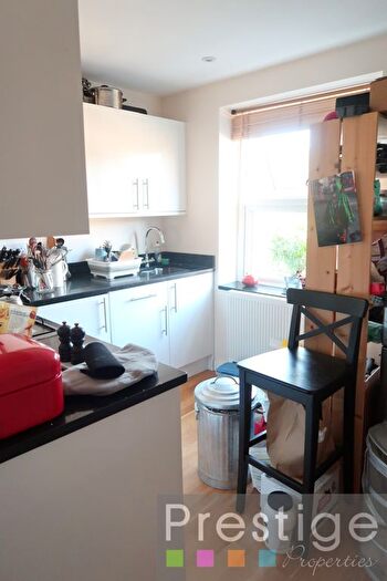 2 Bedroom Flat To Rent In Alexandra Grove, London, N4