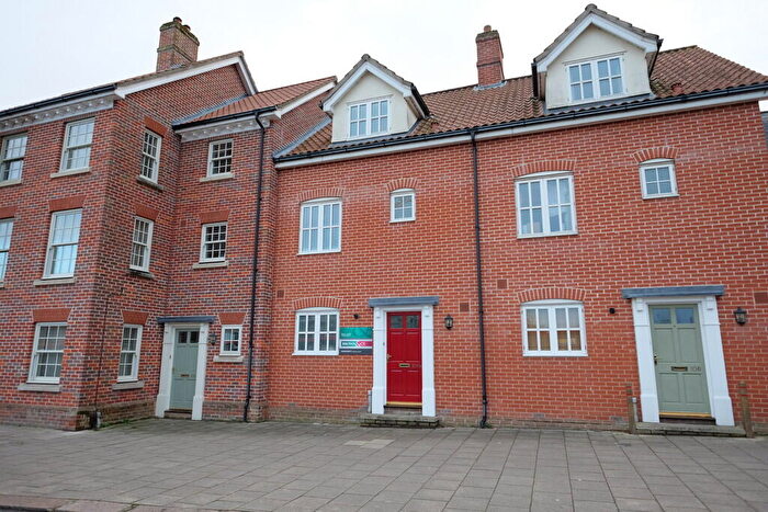 3 Bedroom Town House To Rent In King Street, Norwich, NR1
