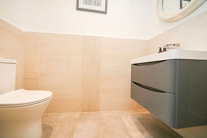 5 Bedroom Detached House For Sale In Brockwood View, Standish, WN1