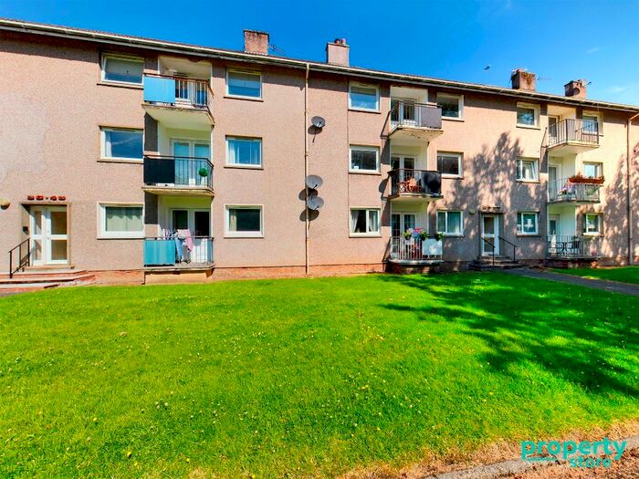 2 Bedroom Flat To Rent In Park Terrace, East Kilbride, South Lanarkshire, G74
