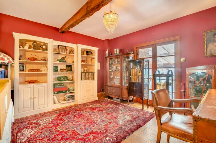 7 Bedroom Detached House For Sale In Garway Hill, Hereford, HR2