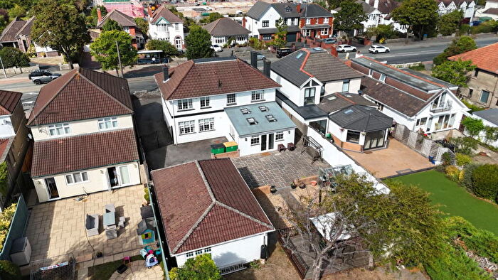 4 Bedroom Detached House For Sale In Wells Road, Bristol, BS14